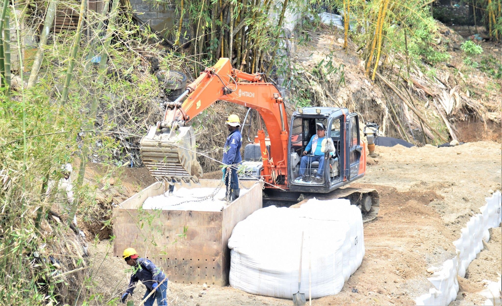Avanzan obras de protección del río de Guaduas