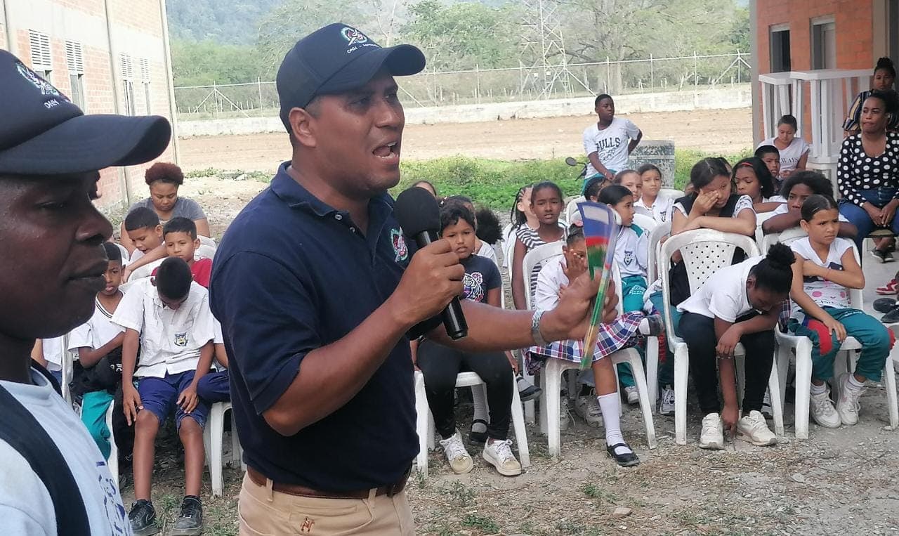 Himelec Elías Amador García, un Pastor desde el pulpito y el barrio