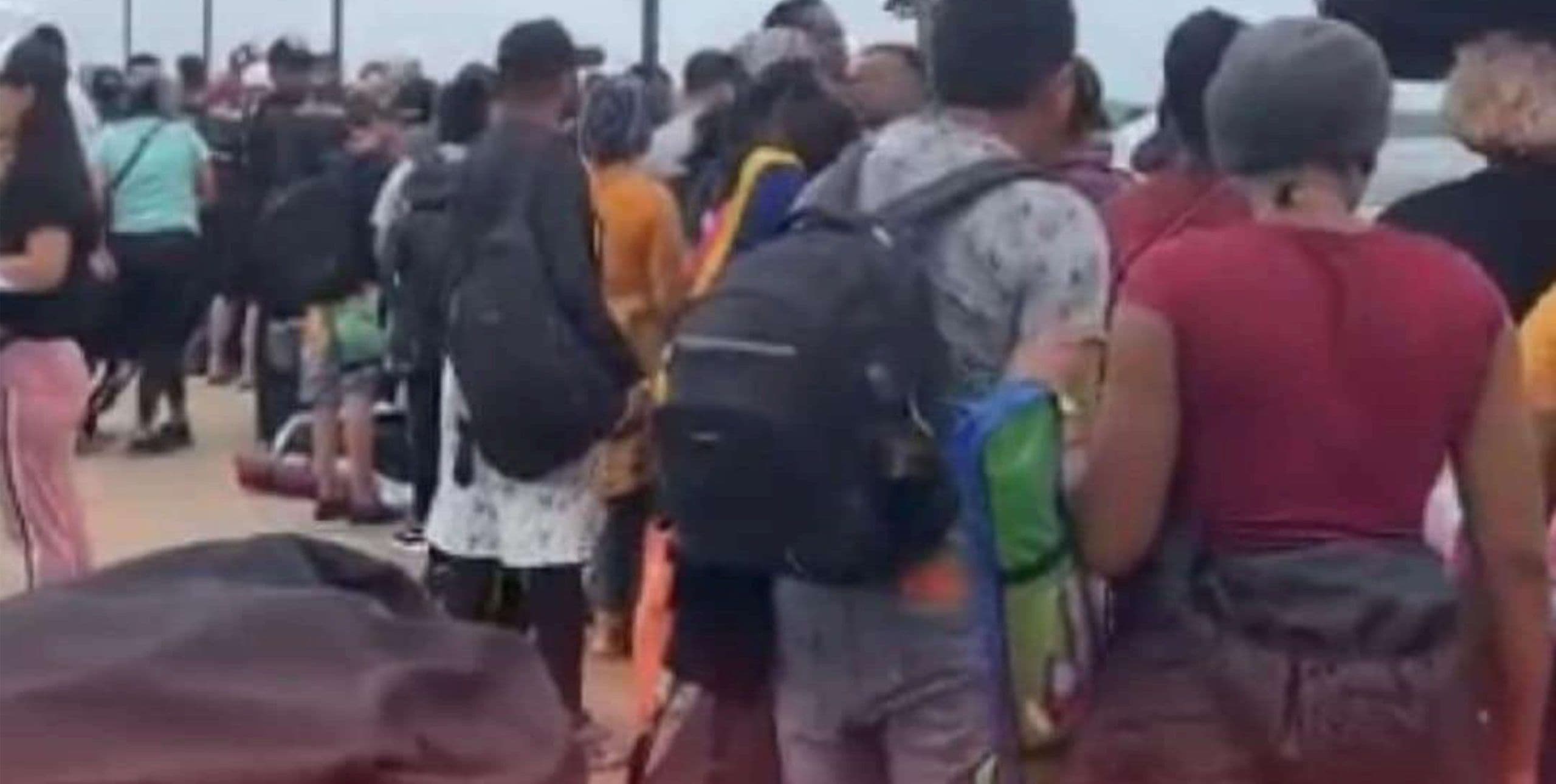 Estados Unidos bloquea visas a ejecutivos de Colombia por transportar a migrantes que pasan el Tapón del Darién