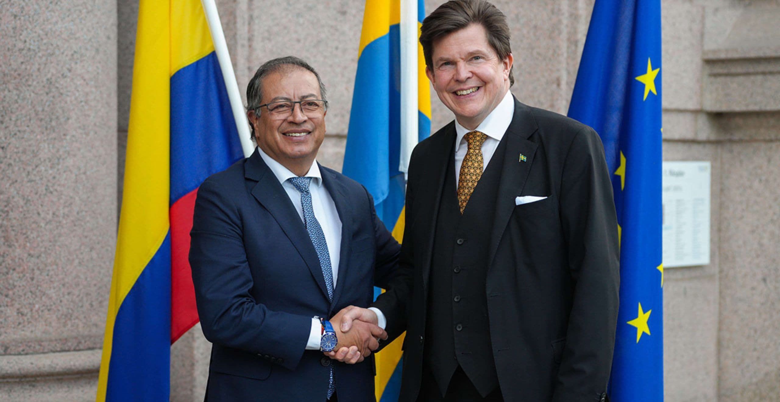 ‘Levantar la bandera de la paz’, pidió el presidente Petro al Parlamento de Suecia