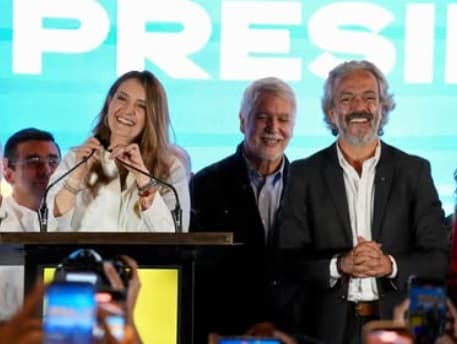 Paloma Valencia confirmó a Juan Daniel Oviedo como su fórmula vicepresidencial